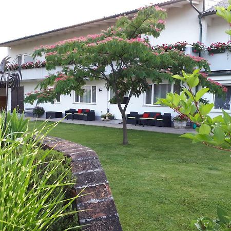 Pension Joseph Haydn Hotel Podersdorf am See Bagian luar foto