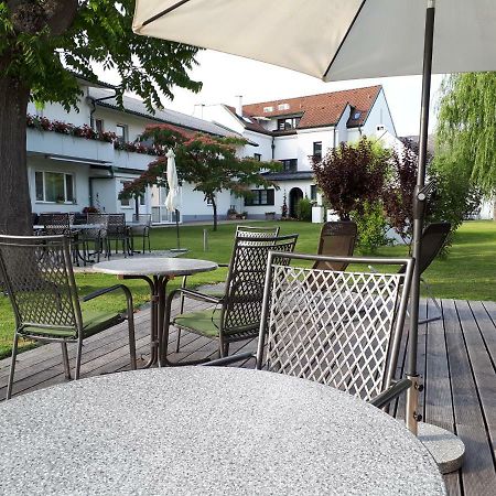 Pension Joseph Haydn Hotel Podersdorf am See Bagian luar foto